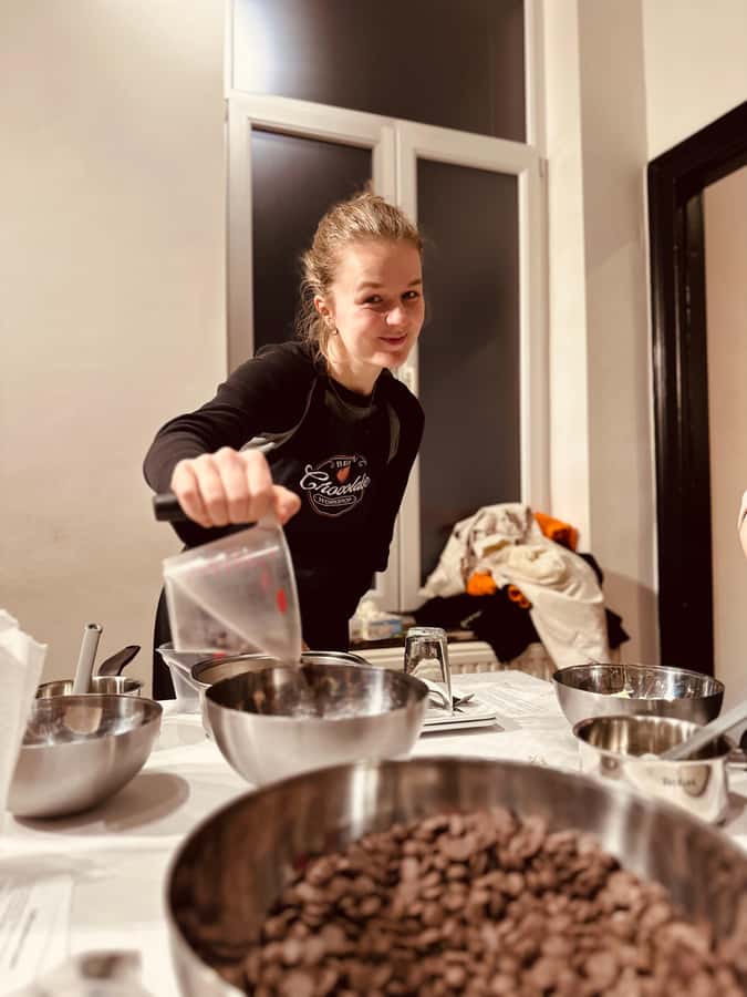 1.5h Cusco Chocolate Workshop - Truffles & Hot Chocolate - Turning Peruvian cacao into 20 handmade truffles