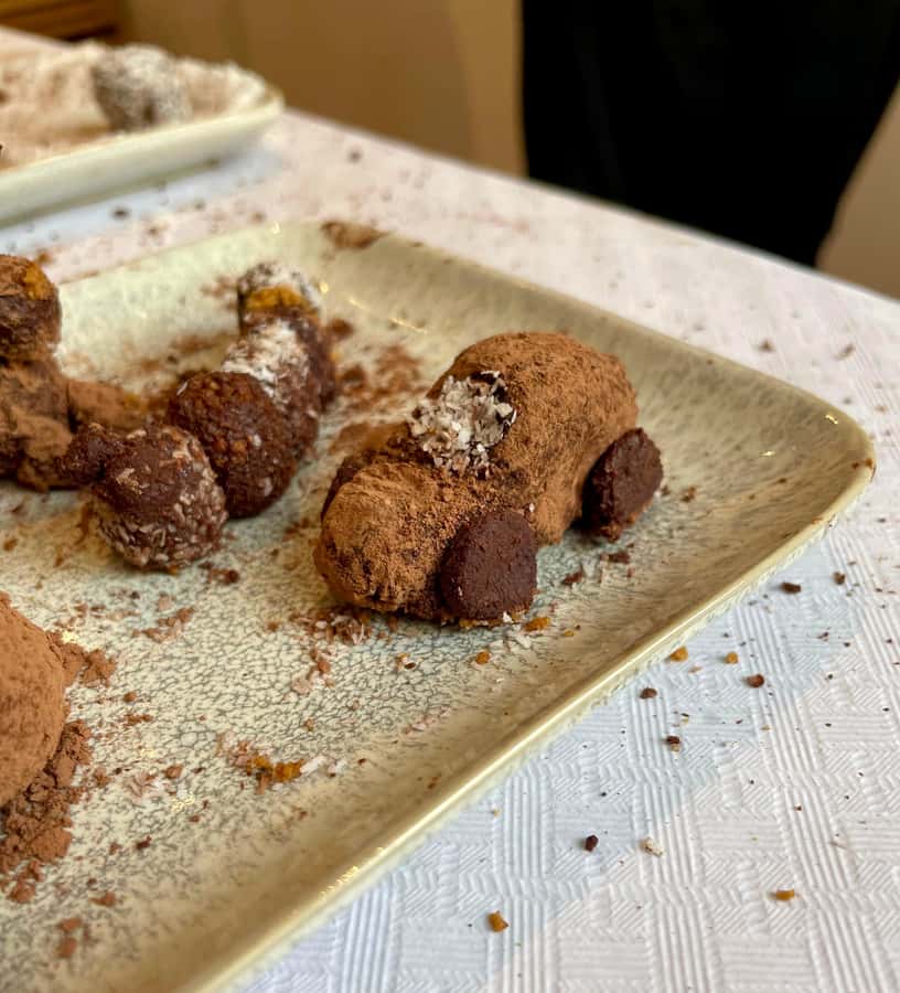 1.5h Cusco Chocolate Workshop - Truffles & Hot Chocolate - Who should book this chocolate class?