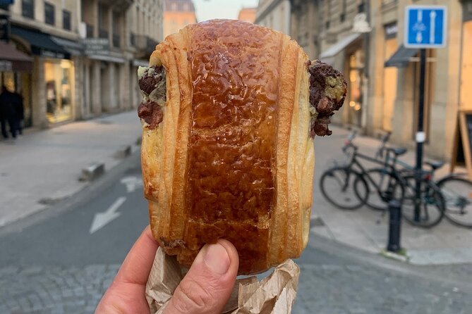 #1 Montmartre Pastries & Chocolate Food Tour with 6+ Tastings - Why this sweet walk works in Montmartre