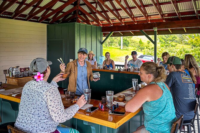 10 Bar Hawaiian Craft Chocolate Tasting Experience - Reaching Honolii Orchards from Hilo