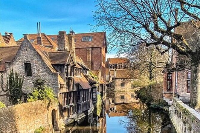 2-Hour Medieval Walk and Chocolate Tasting in Bruges - The Halve Maan brewery stop