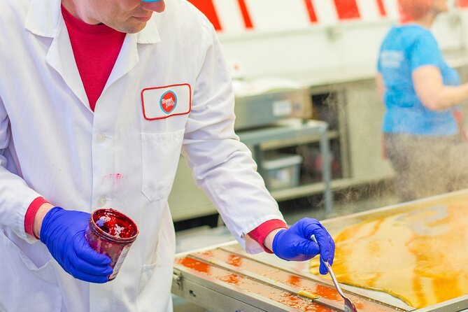 20 Minutes Chocolate & Candy Factory Tour in Jacksonville - Sweet Pete’s Candy in downtown Jacksonville