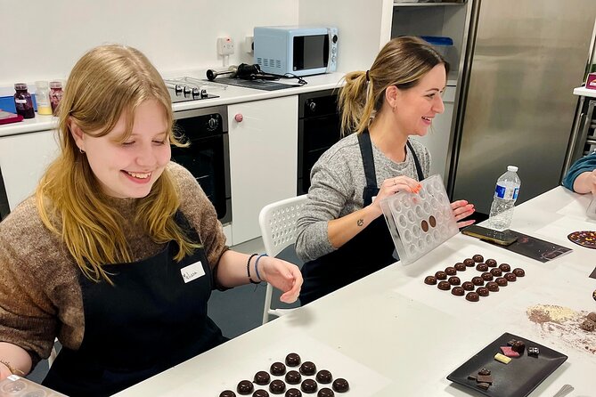 3 Hour Chocolate Making Experience in The Mayford business centre - Getting there and planning the day