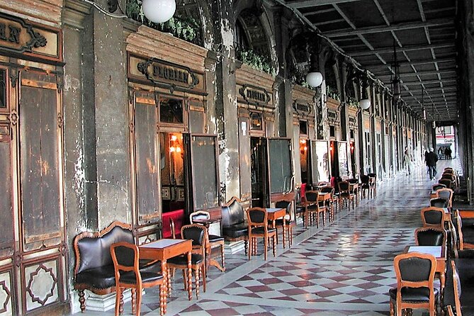 A Sweet Stroll Through Venice: Pastries, Chocolate, and Gelato - Rizzardini and the Taste of Old Venice