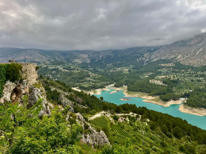 Alicante: Guadalest Castle and Chocolate Factory - The drive to Guadalest with a local guide