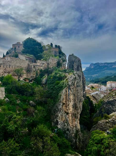 Alicante: Guadalest Castle and Chocolate Factory - Should you book the Alicante chocolate and Guadalest tour?
