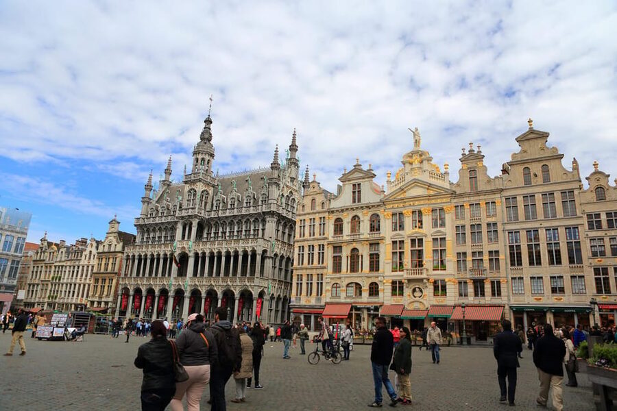 Amsterdam: Brussels & Bruges w/ Optional Chocolate Tasting - From Aloha Bowling to the Belgian border