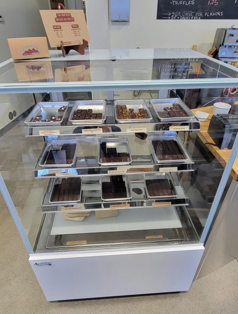 Anchorage: Chocolate and Wine Tasting Tour - The ride from the Egan Center