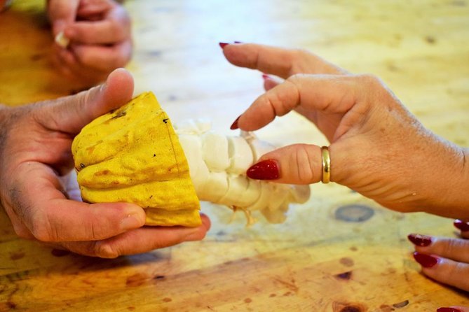 Award Winning Farm Tour: Coffee, Chocolate and Unique Gifts - What Greg Colden Brings to the Walk