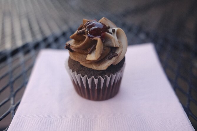 Back Bay Evening Chocolate Tour - Four Treats Along Newbury Street