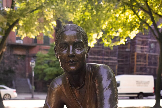 Back Bay Evening Chocolate Tour - Commonwealth Avenue Mall and Back Bay’s Grand Scale