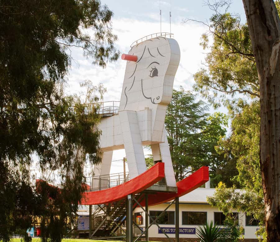 Barossa: Enjoy Wine, Lunch, Brewery, Chocolate & Wildlife - Lambert Estate combines wine and lunch