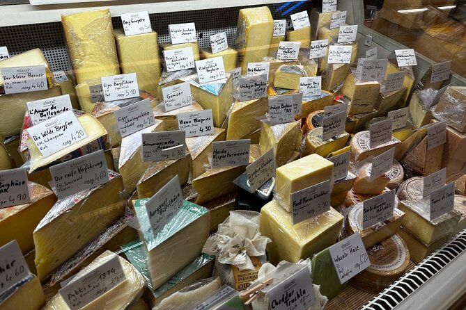 Basel: Farmer's Market, Cheese, Chocolate & Pastry Tour - Starting at Basel Town Hall