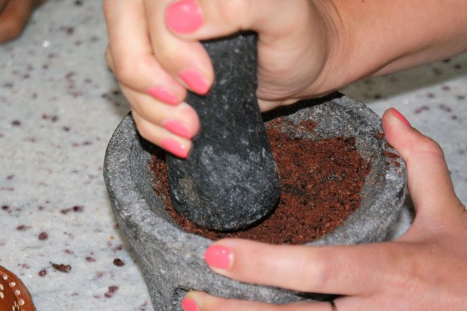 Bean to Bar Chocolate Workshop in Puerto Vallarta - Starting at ChocoMuseo on Josefa Ortiz de Domínguez