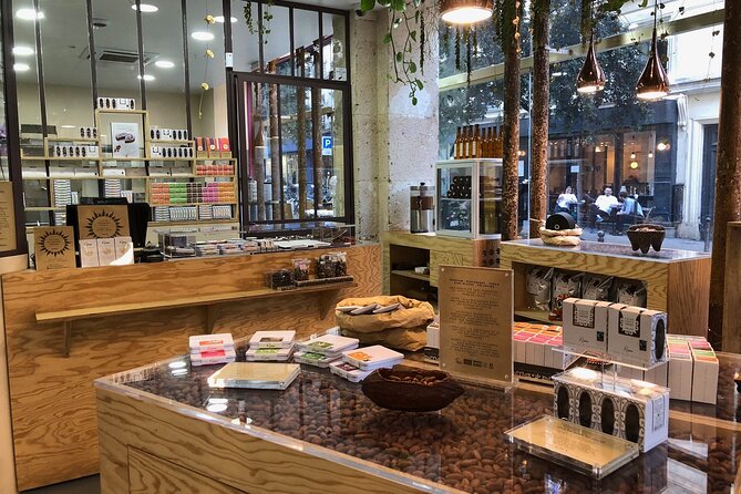 Become a Chocolate Master! Chocolate Bar Workshop in Paris - Is $117.16 a fair price?