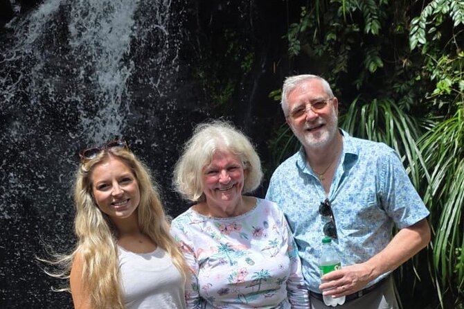 Best of Grenada Falls, Lake, Rum and Cocoa Experience - Cocoa at the House of Chocolate