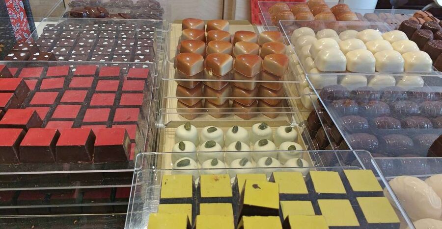 Brighton: Guided Chocolate Tour with Tastings - North Laine, The Lanes, and Central Brighton