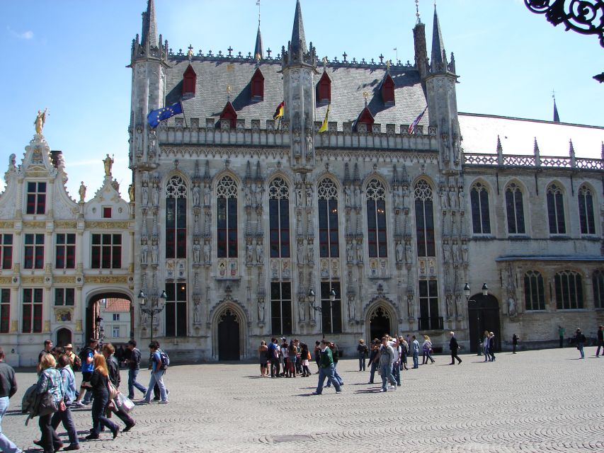 Bruges: 3-Hour Beer and Chocolate Tasting Private Tour - De Halve Maan brewery and Brugse Zot