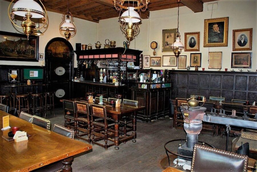 Bruges Beer and Chocolate Walking Tour - Should you book the Bruges beer and chocolate walk?