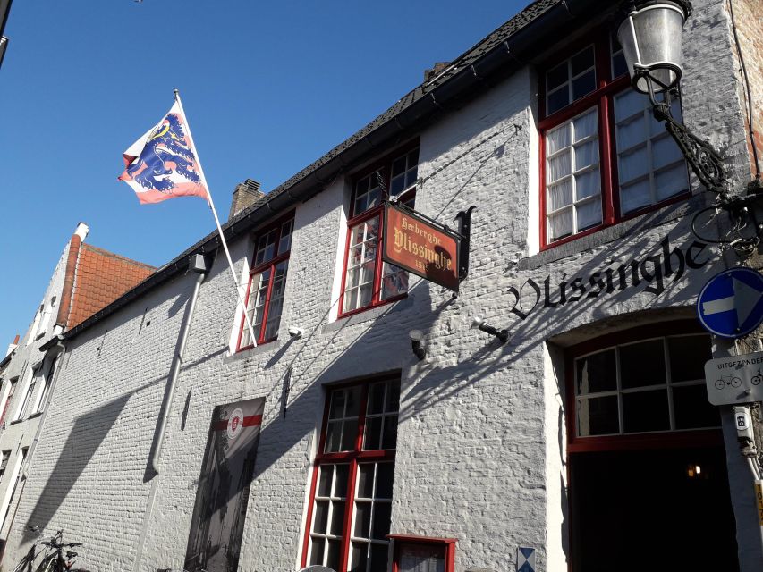 Bruges Beer and Chocolate Walking Tour - Language, timing, and booking details