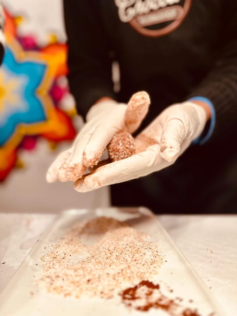 Bruges: Chocolate Truffle Making Class - Choosing dark chocolate, speculoos, and sweeter flavors