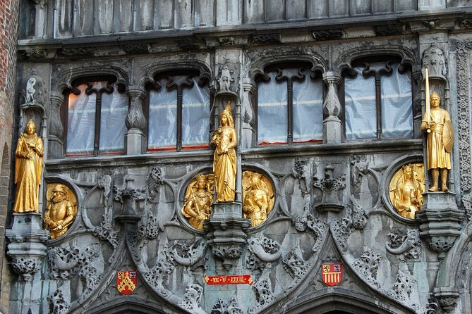 Bruges Highlights, Boat, Beer, Chocolate Day trip from Paris - Six beers at Bourgogne des Flandres