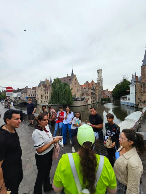 Bruges: Walking Tour with Hot Chocolate & Chocolate Tasting - Rozenhoedkaai and the Church of Our Lady