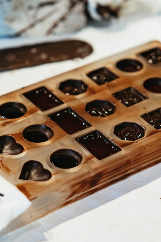 Brussels: 2.5-Hour Belgian Chocolate Making Workshop - The instructors make a real difference