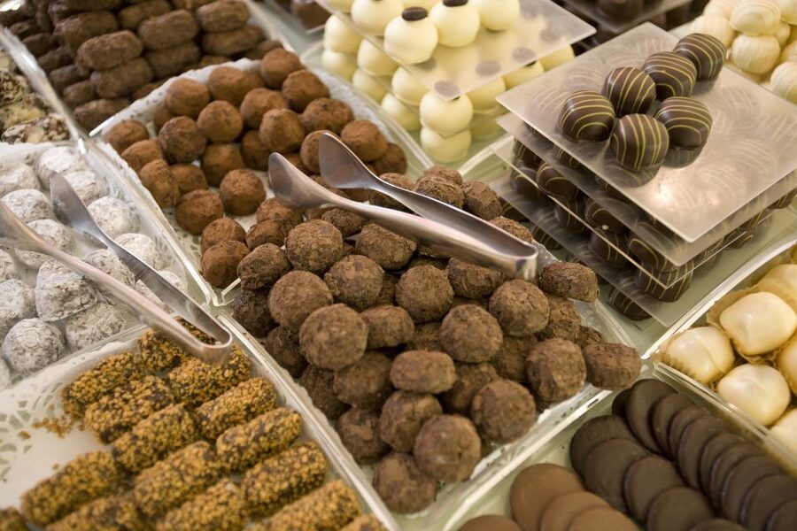 Brussels: Belgian Chocolate, Beer, and Fries Tasting Tour - Why this Brussels food tour works