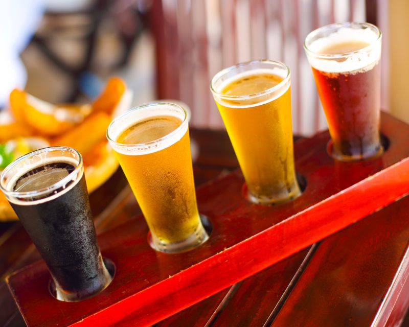 Brussels: Chocolate and Beer Private Tour with Tastings - Starting among the Royal Galleries