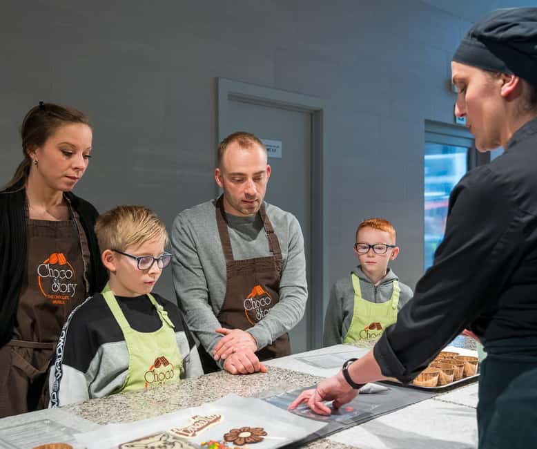 Brussels: Chocolate Museum Visit with Workshop - The museum tells the story behind the sweets