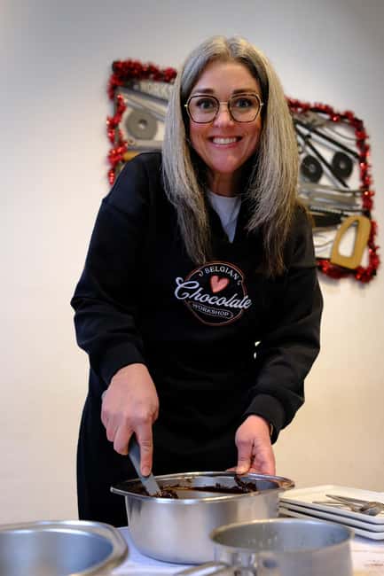 Brussels: Chocolate Truffle & Belgian Hot Chocolate Workshop - Timing, pace, and practical details