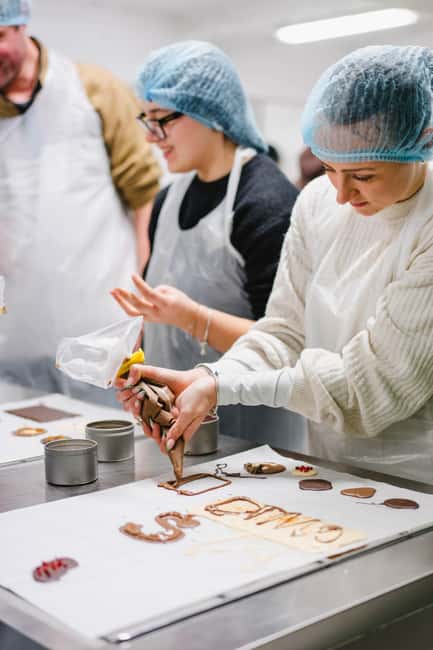 Brussels Chocolate Workshop - Languages, access, and practical planning