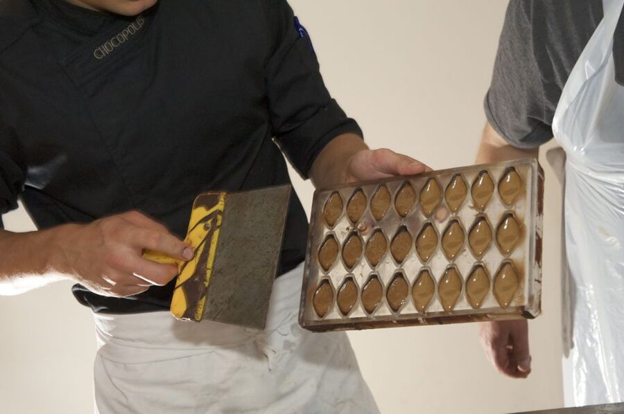 Brussels: Chocolate Workshop and Guided Walking Tour - Ten chocolates, ten chances to compare