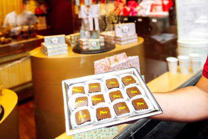 Brussels: Historical Walking Tour with Chocolate & Waffle Tasting - Grand Place, where Brussels begins in full costume
