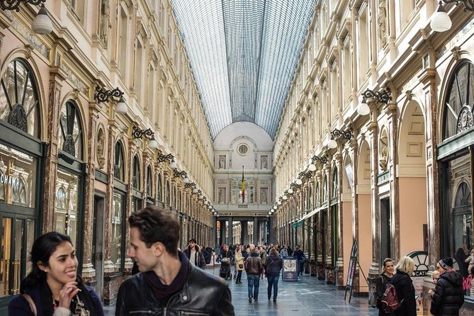 Brussels: Historical Walking Tour with Chocolate & Waffle Tasting - Mont des Arts, stairs, and city views