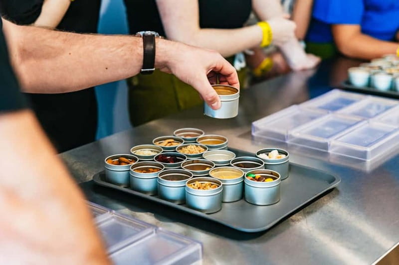 Brussels: Make Your Own Chocolates Workshop with Tastings - Learning the bean-to-bar process