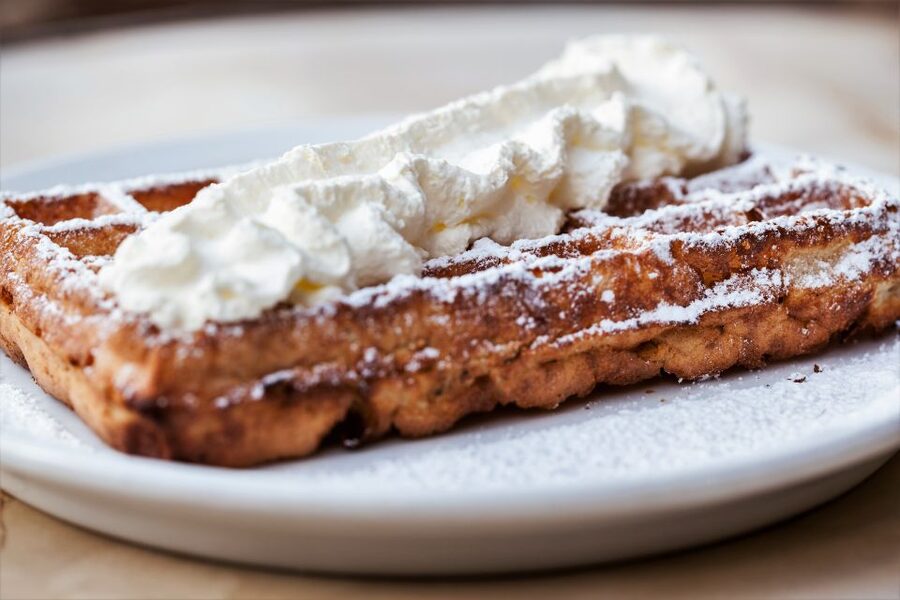 Brussels: Walking Food Tour with Chocolate, Beer, & Waffles - Why this four-hour route works