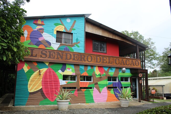 Cacao Plantation and Chocolate Factory Tour- Chocolate Lovers - Lunch adds real value to the $84 price