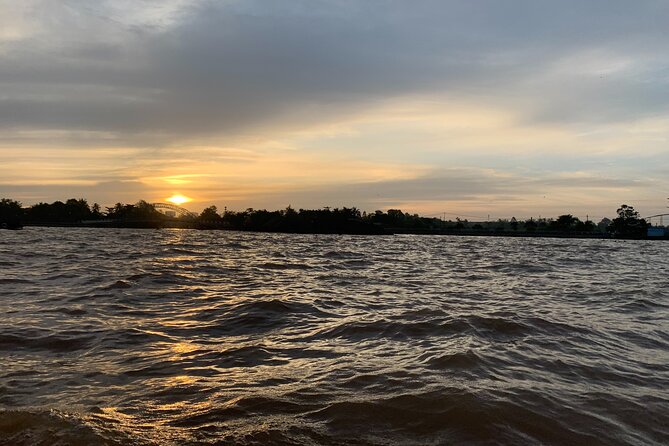 Cai Rang floating market, see sunrise, CaCao orchard, small canal - How rice noodles become pho