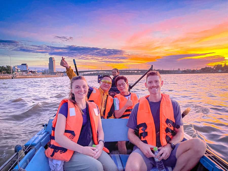 Can Tho: A Real Mekong Tour, Floating Market, Cacao & Life's - Why the 5:00 AM start is worth it