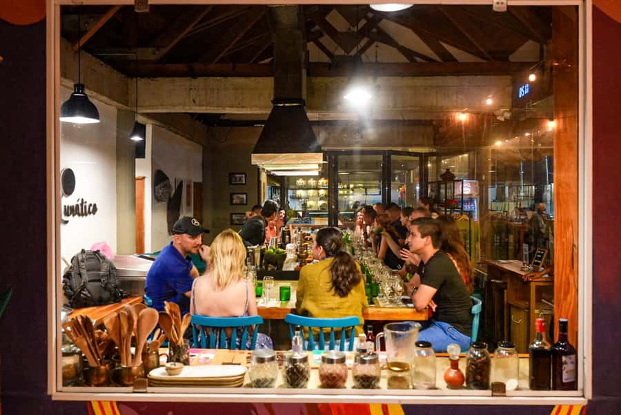 Cartagena: Boutique Rum and Chocolate Tasting at Lunático - The first pours explain how Colombian rum is made