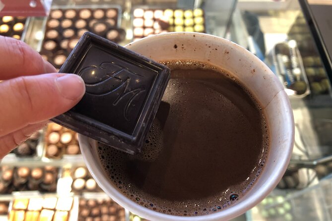 Chicago Chocolate Tour - What you actually eat along the way