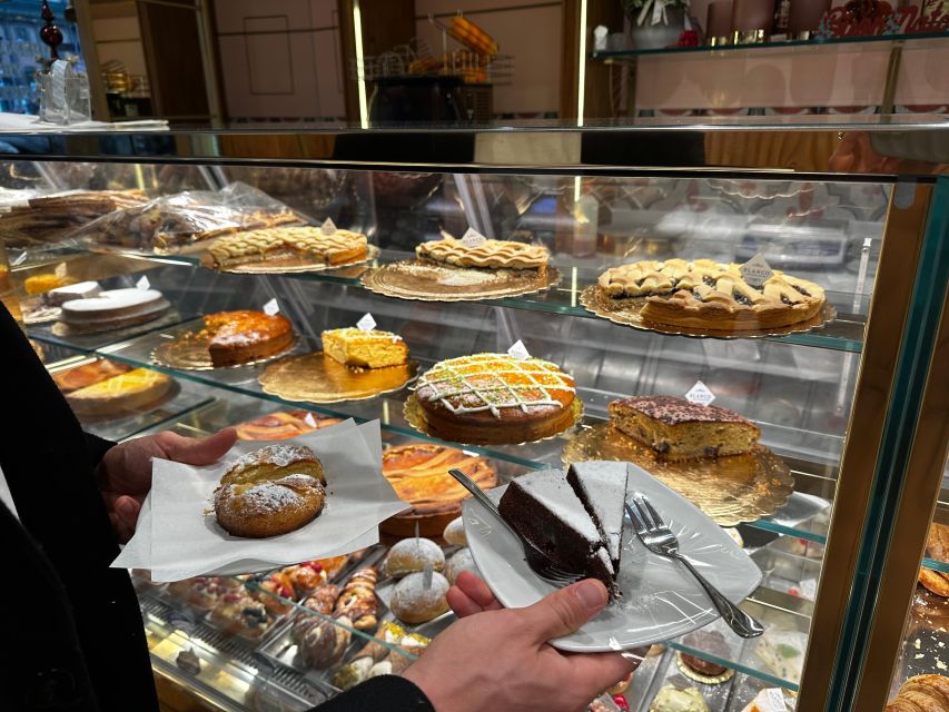Chocolate and Pastry tasting tour in Napoli Old Town - Sweet espresso, served the Neapolitan way