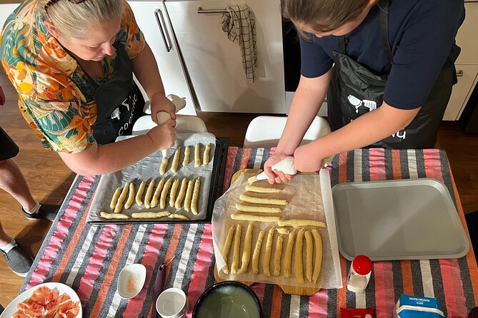 Chocolate & Churros Cooking Class in Madrid - Key details before you book