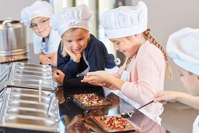 Chocolate factory Individual experience tour - Free tastings and the value of the $21.08 price