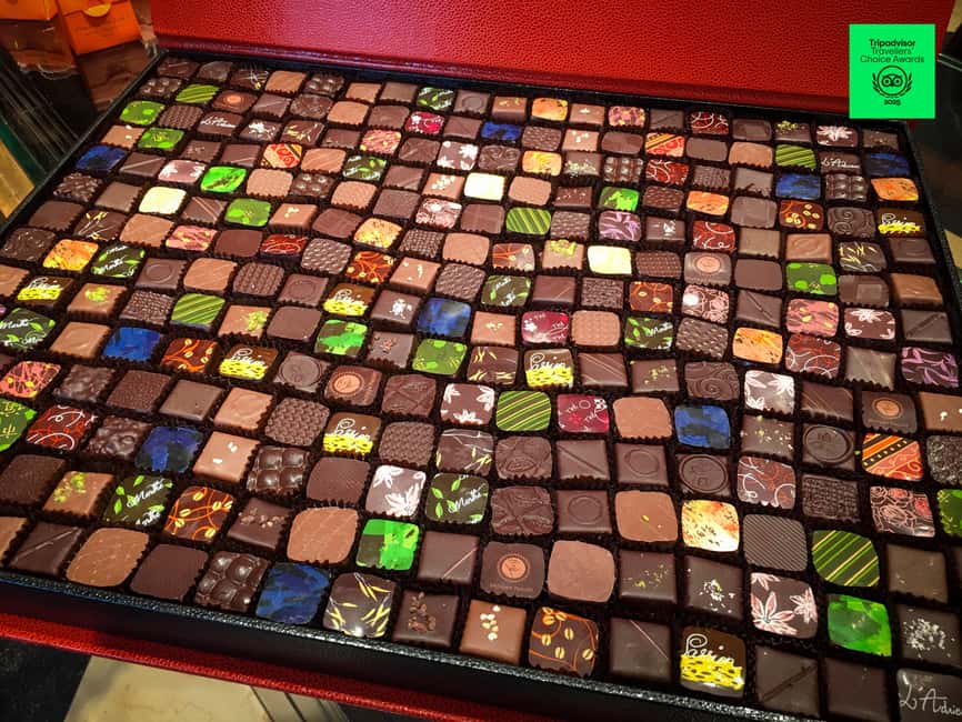 Chocolate Flavors Walking Tour of Geneva - The chocolate marmite and Geneva tradition
