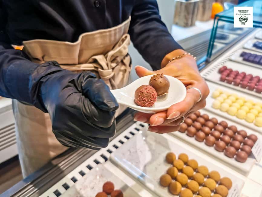Chocolate Flavors Walking Tour of Geneva - Starting beside Starbucks on Quai des Bergues