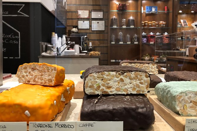 Chocolate Tasting in Venice - Rain, High Tide, and Venice Access Rules