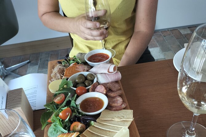 Devonport Area Wine and Chocolate Tour - A Food-Focused Introduction to Devonport